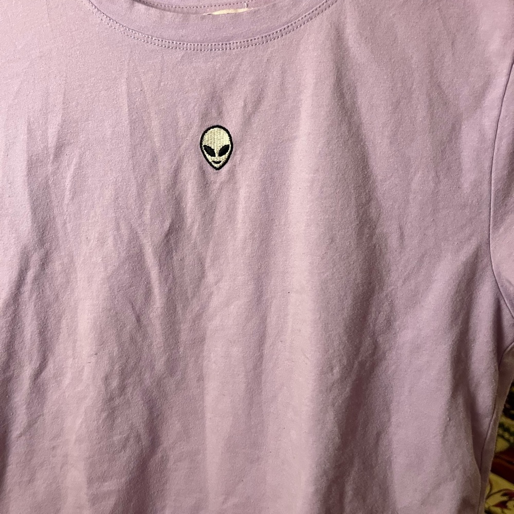 Lavender alien shirt tumblr girl vibes